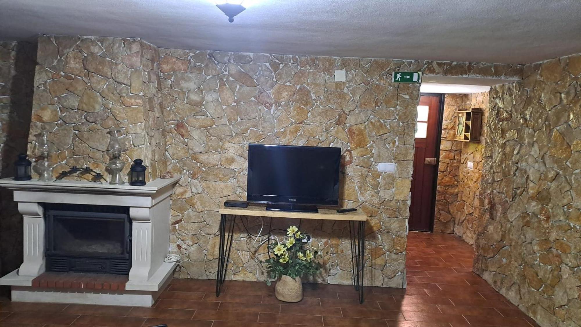 Villa Casa Da Milharica Figueiro Dos Vinhos Exterior foto